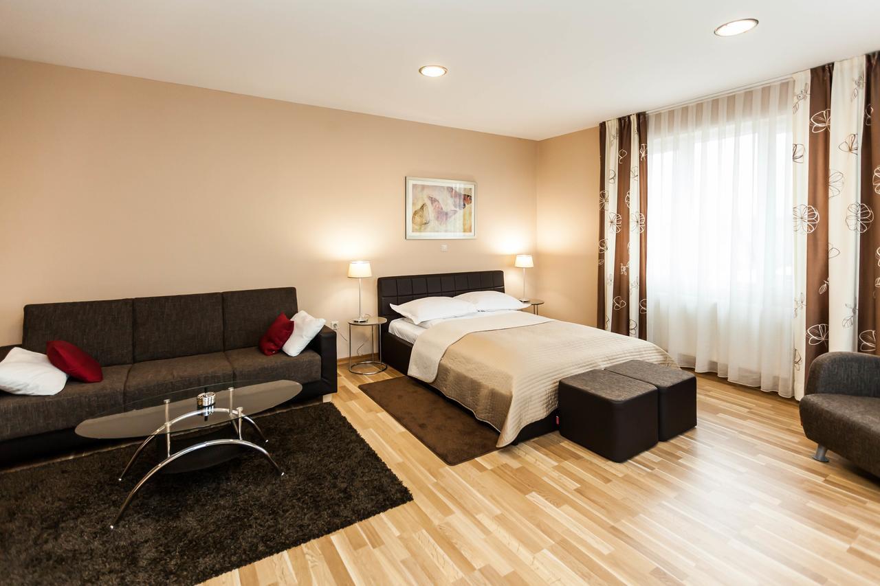 Hotel Petrijevci 비조바츠 객실 사진